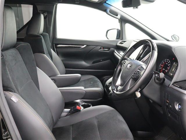 アルファード ２．５Ｓ　タイプゴールド　フルセグ　メモリーナビ　ＤＶＤ再生　ミュージックプレイヤー接続可　後席モニター　バックカメラ　衝突被害軽減システム　ＥＴＣ　ドラレコ　両側電動スライド　ＬＥＤヘッドランプ　乗車定員７人　３列シート（9枚目）