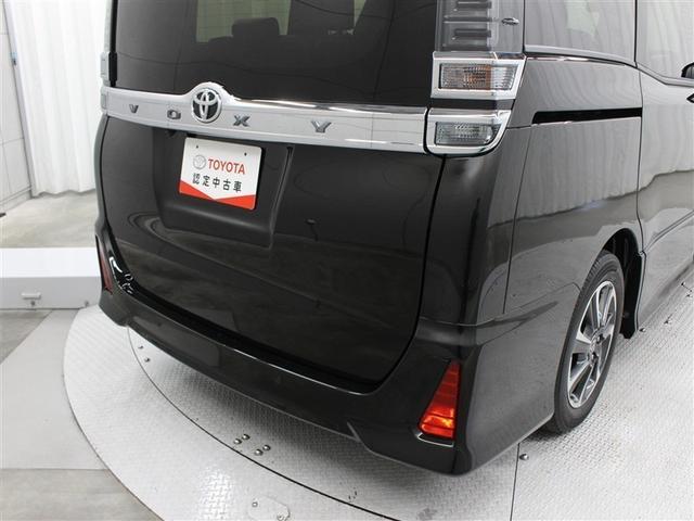 ヴォクシー ＺＳ　煌ＩＩＩ　ワンセグ　メモリーナビ　バックカメラ　衝突被害軽減システム　ＥＴＣ　両側電動スライド　ＬＥＤヘッドランプ　乗車定員７人　３列シート　アイドリングストップ（18枚目）