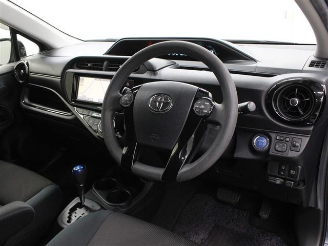 アクア Ｓスタイルブラック　フルセグ　メモリーナビ　ＤＶＤ再生　バックカメラ　衝突被害軽減システム　ＥＴＣ　フルエアロ　アイドリングストップ（5枚目）