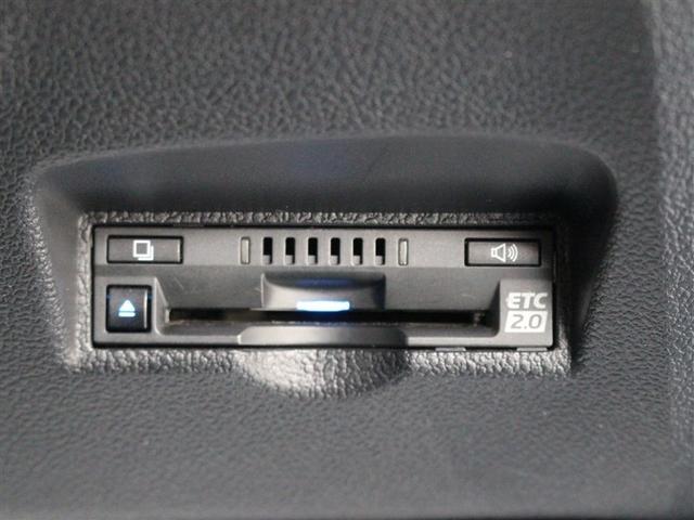 プリウス Ａプレミアム　革シート　サンルーフ　フルセグ　メモリーナビ　ミュージックプレイヤー接続可　バックカメラ　衝突被害軽減システム　ＥＴＣ　ＬＥＤヘッドランプ　アイドリングストップ（27枚目）