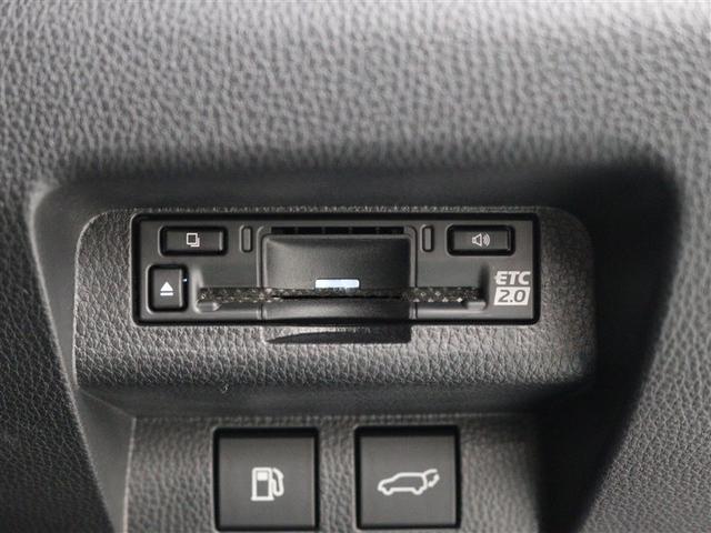 �������H��ɐݒu���ꂽ�h�s�r�X�|�b�g�Ƒo�����ʐM���s���d�s�b�Q�D�O���j�b�g�́A�d�s�b�@�\�ɉ����A���S�^�]���T�|�[�g�����ʏ���񋟂��܂��B