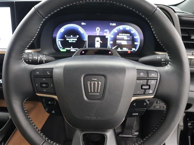 �}���`�C���t�H���[�V�����f�B�X�v���C���̕\���ؑւ�I�[�f�B�I�Ȃǂ̑�����A�X�e�A�����O�����𗣂����ɍs�����Ƃ��ł���X�e�A�����O�X�C�b�`�����ł��B