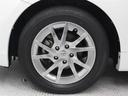 純正アルミホイールは精度が高く、走行の安定性が優れています。タイヤサイズ205/60R16
