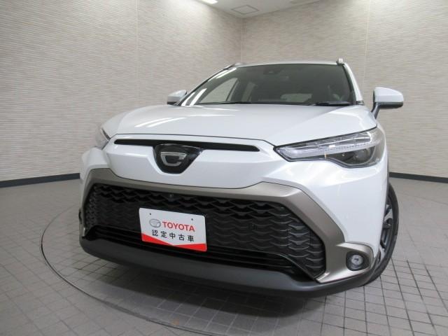 カローラクロス Ｚ　ＤＶＤ再生可　横滑り防止機能　１オ－ナ－　盗難防止装置　メモリナビ　バックガイドモニター　クルーズコントロール　エアバッグ　キーフリーシステム　パワ－シ－ト　ＡＡＣ　ＥＴＣ車載器　ＡＷ　スマ－トキ－（6枚目）