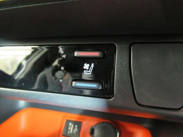 ＲＡＶ４ アドベンチャー　リヤカメラ　アルミ　クルーズＣ　ナビテレビ　ＬＥＤライト　１オーナー　イモビ　地デジ　ＥＳＣ　スマキー　ＰＳ　ＥＴＣ付き　エアコン　４ＷＤ車　電動パワーシート　パワーウインドウ　サイドエアバッグ（22枚目）