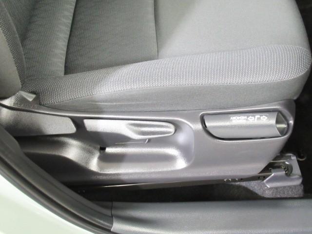 アクア G VSC 衝突軽減ブレーキ メモリナビ バックモニター LED クルーズコントロール スマートキー ETC車載器 AC100V フルセグTV ナビTV パワーウィンドウ イモビライザー サイドエアバック(11枚目)