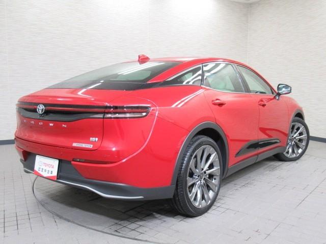 クラウンクロスオーバー Gアドバンスド・レザーパッケージ TSS レザー フルセグTV ナビTV パワーシート LEDヘッドライト クルーズコントロール Bカメラ ドライブレコーダ オートエアコン アルミホイル ワンオーナー ETC付 横滑り防止装置 4WD(6枚目)