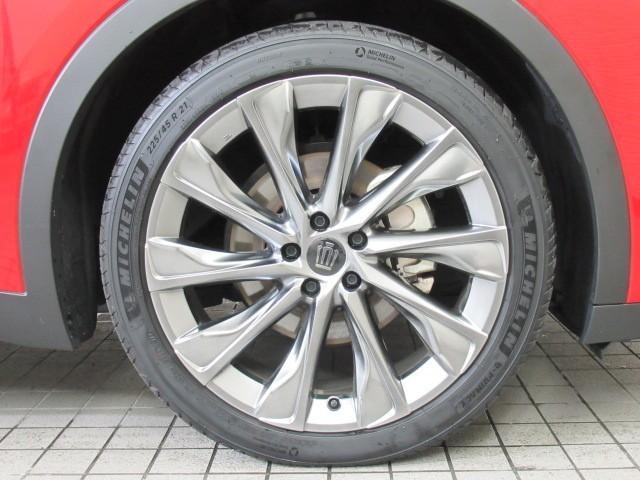 クラウンクロスオーバー Gアドバンスド・レザーパッケージ TSS レザー フルセグTV ナビTV パワーシート LEDヘッドライト クルーズコントロール Bカメラ ドライブレコーダ オートエアコン アルミホイル ワンオーナー ETC付 横滑り防止装置 4WD(7枚目)