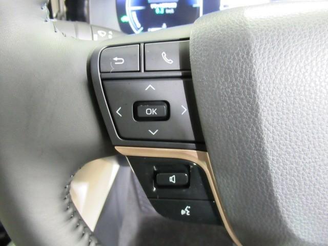 クラウンクロスオーバー Gアドバンスド・レザーパッケージ TSS レザー フルセグTV ナビTV パワーシート LEDヘッドライト クルーズコントロール Bカメラ ドライブレコーダ オートエアコン アルミホイル ワンオーナー ETC付 横滑り防止装置 4WD(16枚目)