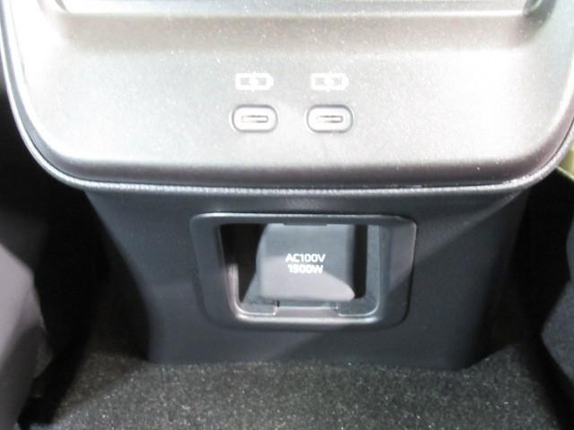 クラウンクロスオーバー Gアドバンスド・レザーパッケージ TSS レザー フルセグTV ナビTV パワーシート LEDヘッドライト クルーズコントロール Bカメラ ドライブレコーダ オートエアコン アルミホイル ワンオーナー ETC付 横滑り防止装置 4WD(27枚目)