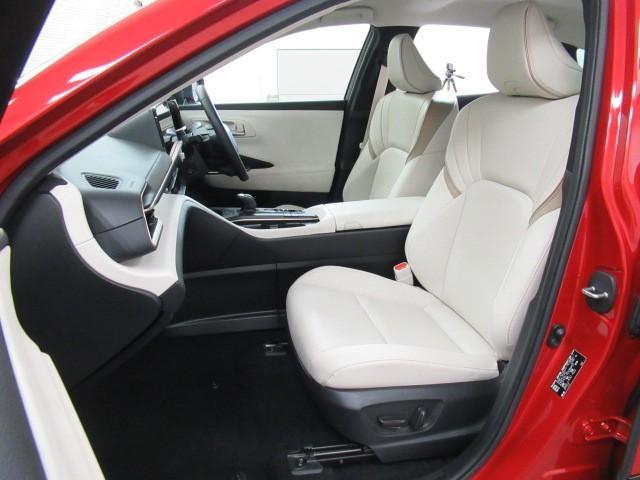 クラウンクロスオーバー Gアドバンスド・レザーパッケージ TSS レザー フルセグTV ナビTV パワーシート LEDヘッドライト クルーズコントロール Bカメラ ドライブレコーダ オートエアコン アルミホイル ワンオーナー ETC付 横滑り防止装置 4WD(32枚目)