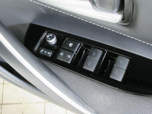 カローラツーリング S 盗難防止 ドライブレコーダー Bモニター LEDヘッドライト フルオートエアコン AW 横滑り防止装置 ETC車載器 エアバッグ クルコン スマートキー&プッシュスタート キーフリー メモリナビ ナビ(10枚目)