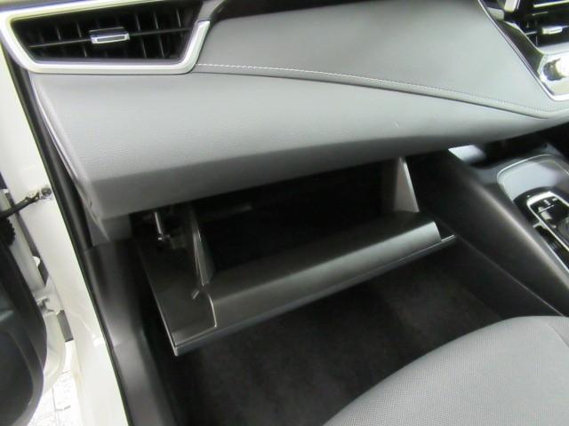 カローラツーリング S 盗難防止 ドライブレコーダー Bモニター LEDヘッドライト フルオートエアコン AW 横滑り防止装置 ETC車載器 エアバッグ クルコン スマートキー&プッシュスタート キーフリー メモリナビ ナビ(28枚目)