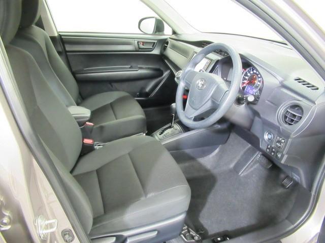 カローラアクシオ EX 衝突被害軽減システム PW ワンセグ メモリーナビ バックモニター ETC アイドリングストップ エアバッグ キーレス 横滑り防止装置 マニュアルエアコン ABS スマートキー 盗難防止(9枚目)