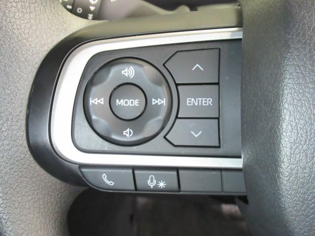 タント Ｘ　リアカメラ　左側電動スライド　１オーナー　サイドエアバッグ　ナビＴＶ　ＬＥＤライト　ＥＴＣ　セキュリティアラーム　フルセグ　エアコン　キーフリー　ＤＶＤ　ＥＳＣ　メモリーナビ　スマートキー　４ＷＤ（16枚目）