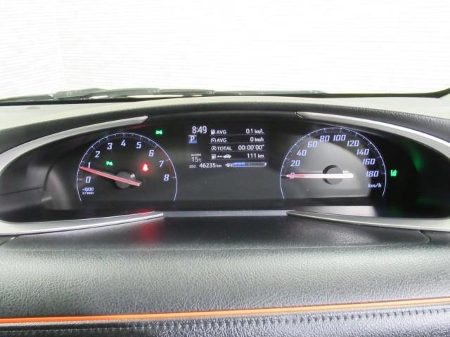 シエンタ Ｇ　クエロ　軽減ブレーキ　両側自動ドア　Ｉストップ　後カメラ　ワンオーナー車　デュアルエアバック　パワーウィンドウ　フルオートエアコン　ＤＶＤ再生可　ＬＥＤヘッド　ナビ＆ＴＶ　スマキー　ＶＳＣ　３列　キーレス（18枚目）