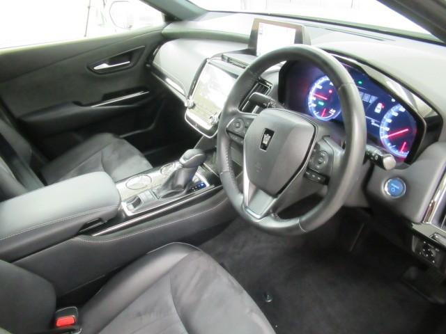 クラウンハイブリッド S エレガンススタイルII イモビライザー バックモニター ナビ&TV アルミホイール オートクルーズコントロール AC100V スマートキー フルセグ キーレス ETC メモリーナビ DVD再生 横滑り防止装置 ワンオーナー(9枚目)