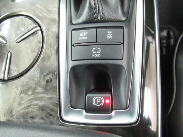 クラウンハイブリッド S エレガンススタイルII イモビライザー バックモニター ナビ&TV アルミホイール オートクルーズコントロール AC100V スマートキー フルセグ キーレス ETC メモリーナビ DVD再生 横滑り防止装置 ワンオーナー(19枚目)