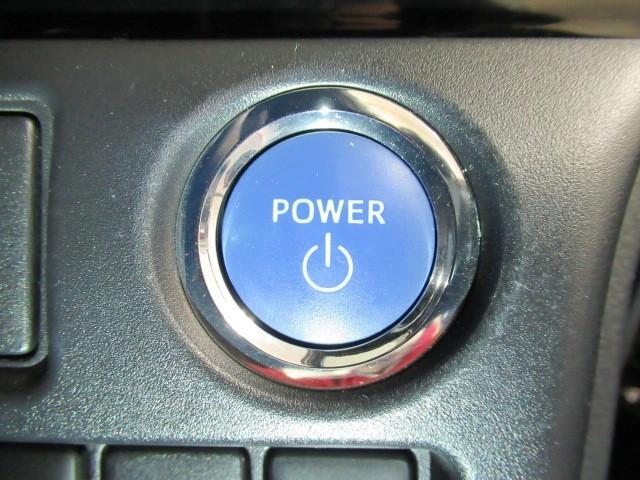 ヴォクシー ハイブリッドZS 煌III 地デジTV リヤカメラ 1オナ車 Wエアコン スマートキー DVD再生可 クルコン VSC キーレス アルミホイール ナビ&TV LEDヘッドランプ ETC 3列シート メモリーナビ オートエアコン(14枚目)