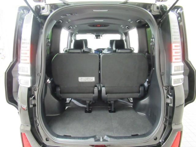 ヴォクシー ハイブリッドZS 煌III 地デジTV リヤカメラ 1オナ車 Wエアコン スマートキー DVD再生可 クルコン VSC キーレス アルミホイール ナビ&TV LEDヘッドランプ ETC 3列シート メモリーナビ オートエアコン(28枚目)