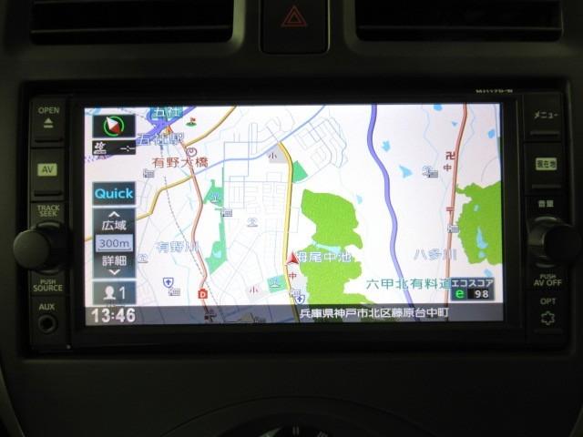 マーチ Ｓ　フルセグ視聴可　横滑防止装置　運転席助手席エアバック　キーレス　バックモニター　ナビＴＶ　パワーウインド　メモリーナビゲーション　オートエアコン　ＰＳ　運転席エアバッグ　ＡＢＳ（12枚目）