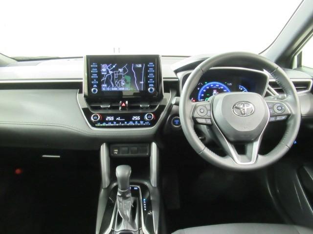 カローラクロス ハイブリッド S 100V電源 衝突軽減 メモリナビ エアバッグ クルーズコントロール LEDヘッドライト ETC車載器 アルミホイール Bモニター スマートキー ナビ キーレス 横滑り防止機能 オートエアコン ABS(25枚目)