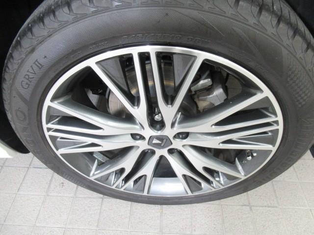 ハリアーハイブリッド プレミアム アドバンスドパッケージ Sキー 地デジ パワーウインドウ クルコン ナビ&TV LEDライト 電動シート 横滑防止装置 DVD再生 メモリーナビ オートエアコン キーフリー ABS ETC車載器 4WD カーテンエアバッグ(7枚目)