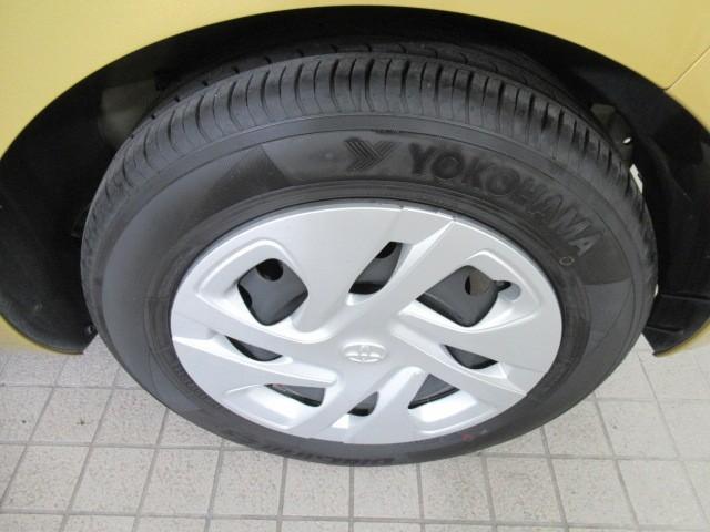 アクア Ｘ　踏み間違い防止　１００Ｖ　イモビ　ナビ＆ＴＶ　フルセグ　ＬＥＤヘッドライト　スマートキー　横滑り防止機能　キーレスエントリー　オートクルーズ　オートエアコン　ＥＴＣ　カーテンエアバッグ　ＡＢＳ（8枚目）