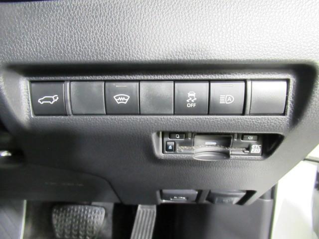 ハリアー Ｇ　アルミ　リヤカメラ　イモビライザー　運転席パワーシート　ＬＥＤヘッド　クルーズコントロール　４ＷＤ　ＥＴＣ　スマートキー　フルセグ　オートエアコン　キーレス　１オーナー　ＡＢＳ　ＴＶ　エアバッグ（12枚目）