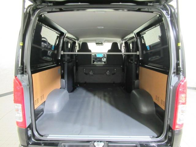 ハイエースバン ＤＸ　ＧＬパッケージ　ＬＥＤヘッド　１オーナー車　横滑り防止装置　キーレスエントリー　エアコン　パワステ　フロントパワーウインドウ　エアバック　セキュリティー　ＡＢＳ　インテリジェントクリアランスソナー　ＡＣ１００Ｖ（29枚目）