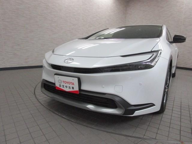 プリウス Ｇ　オートクルーズ　キーレス　オートエアコン　バックモニター　ナビ＆ＴＶ　メモリナビ　ＬＥＤヘッドランプ　アルミ　イモビ　ＡＢＳ　デュアルエアバック　横滑防止　パワーステアリング　ＥＴＣ車載器　フルセグ（5枚目）