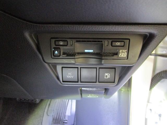 プリウス Ｇ　オートクルーズ　キーレス　オートエアコン　バックモニター　ナビ＆ＴＶ　メモリナビ　ＬＥＤヘッドランプ　アルミ　イモビ　ＡＢＳ　デュアルエアバック　横滑防止　パワーステアリング　ＥＴＣ車載器　フルセグ（11枚目）