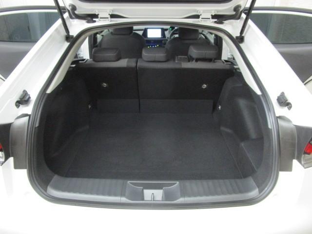 プリウス Ｇ　オートクルーズ　キーレス　オートエアコン　バックモニター　ナビ＆ＴＶ　メモリナビ　ＬＥＤヘッドランプ　アルミ　イモビ　ＡＢＳ　デュアルエアバック　横滑防止　パワーステアリング　ＥＴＣ車載器　フルセグ（28枚目）