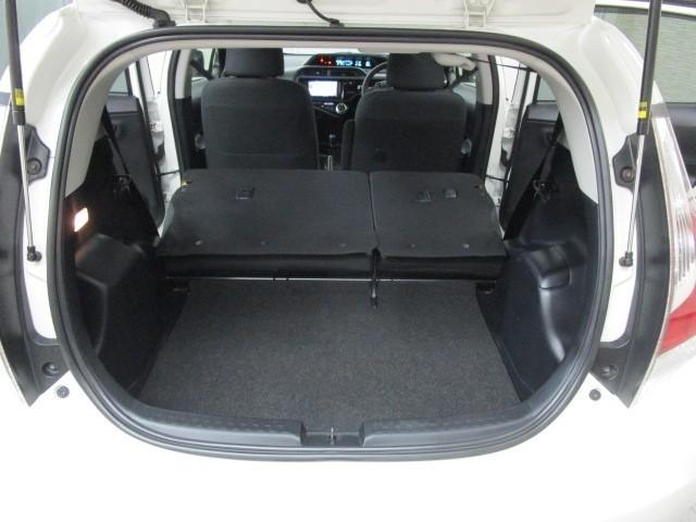 アクア Ｓスタイルブラック　バックモニタ－　ナビＴＶ　イモビライザー　ＬＥＤライト　スマートキープッシュスタート　１オーナー　ＥＴＣ付き　Ｗエアバッグ　キーフリ　メモリーナビゲーション　横滑り防止装置付き　１セグ　ＡＢＳ　ＰＳ（22枚目）