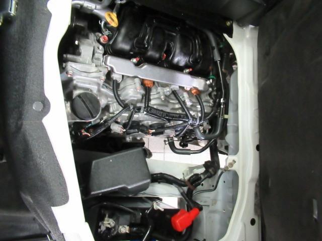 タウンエースバン ＤＸ　横滑防止装置　衝突軽減　運転席エアバッグ　エアコン　ＬＥＤヘッドライト　バックカメラ　Ｗエアバック　メモリーナビ　盗難防止システム　ＡＢＳ　ＥＴＣ　アイドリングストップ　ナビ（27枚目）