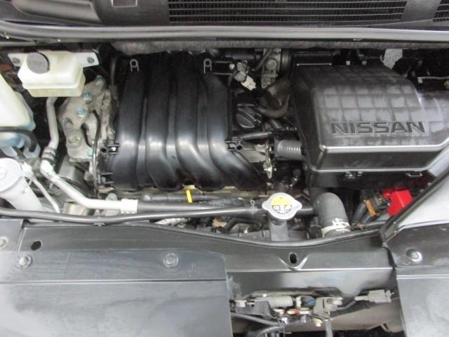 セレナ ２０Ｘ　Ｓ－ハイブリッド　ＡＵＴＯエアコン　横滑り防止機能　リアカメラ　ダブルエアコン　ウォークスルー　３列シート　１オーナー　ＥＴＣ　スマートキー　キーレスエントリー　盗難防止システム　メモリーナビ　パワーウィンドウ　ＰＳ（30枚目）