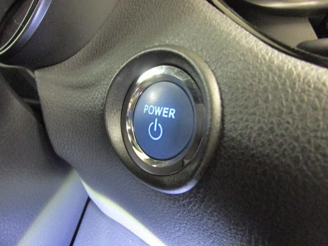 C-HR G 衝突軽減 ESC キーレスエントリー LEDライト Bカメ 盗難防止システム ナビ&TV ワンオ-ナ- 地デジ オートクルーズコントロール スマートキー アルミホイール フルオートエアコン ABS(14枚目)