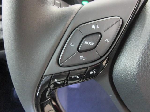 C-HR G 衝突軽減 ESC キーレスエントリー LEDライト Bカメ 盗難防止システム ナビ&TV ワンオ-ナ- 地デジ オートクルーズコントロール スマートキー アルミホイール フルオートエアコン ABS(17枚目)