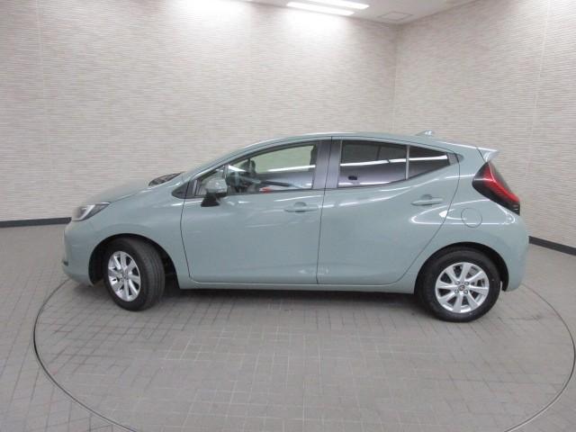 アクア Ｚ　ＬＥＤヘッドライト　スマートキー　１００Ｖ電源　イモビライザー　アルミホイール　オートクルーズコントロール　エアコン　ＥＳＣ　ナビ　カーテンエアバッグ　ＥＴＣ　キーレス　パワーウインドウ　ＡＢＳ（6枚目）