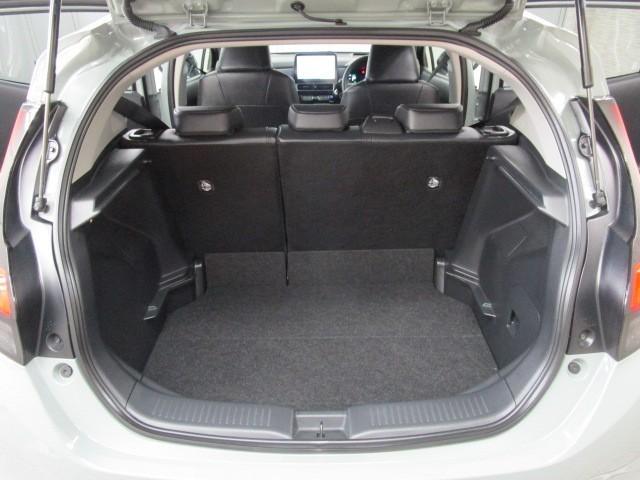 アクア Ｚ　ＬＥＤヘッドライト　スマートキー　１００Ｖ電源　イモビライザー　アルミホイール　オートクルーズコントロール　エアコン　ＥＳＣ　ナビ　カーテンエアバッグ　ＥＴＣ　キーレス　パワーウインドウ　ＡＢＳ（26枚目）