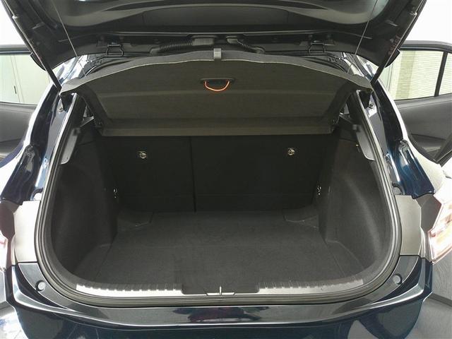 カローラスポーツ ハイブリッドＧ　スタイルパッケージ　衝突軽減ブレーキ　ＬＥＤライト　ナビ＆ＴＶ　エアコン　スマキー　横滑り防止装置　エアバッグ　盗難防止システム　アルミホイール　ワンオーナー　バックカメラ　フルセグＴＶ　ＥＴＣ　パワステ　キーレス（26枚目）