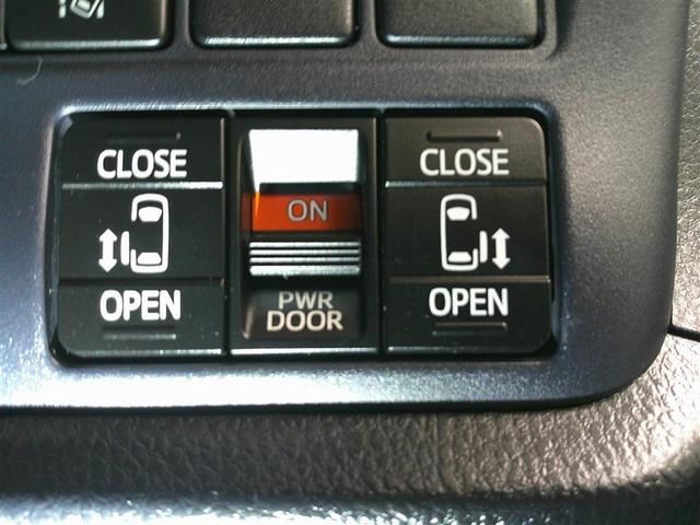 ノア Si 1オーナー プリクラッシュ 地デジ DVD視聴可 ダブルエアコン LEDヘットライト ETC付き 横滑り防止機能 ナビTV 三列シート AW AAC パワーウインドウ メモリーナビ ABS キーフリー(13枚目)