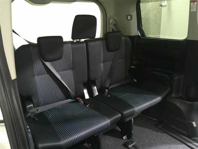 ノア Si 1オーナー プリクラッシュ 地デジ DVD視聴可 ダブルエアコン LEDヘットライト ETC付き 横滑り防止機能 ナビTV 三列シート AW AAC パワーウインドウ メモリーナビ ABS キーフリー(25枚目)