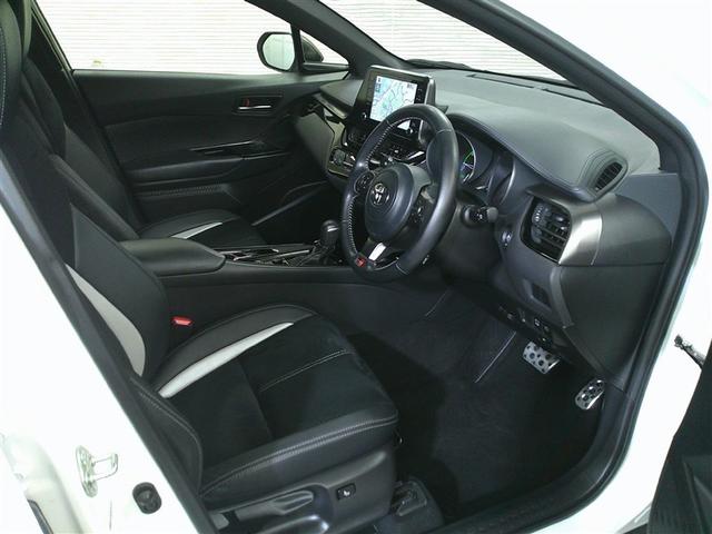 Ｃ－ＨＲ Ｓ　ＧＲスポーツ　バックガイドモニター　ＬＥＤヘッドライト　フルセグＴＶ　クルコン　ナビ＆ＴＶ　スマートキー　ＥＴＣ　ＥＳＣ　オートエアコン　キーレス　エアバッグ　ＡＷ　ＡＢＳ　Ｗエアバッグ　メモリーナビ　パワステ（10枚目）