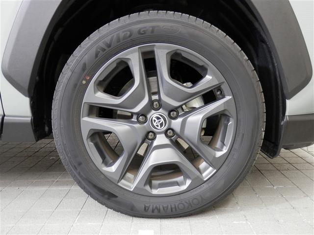 RAV4 ハイブリッドアドベンチャー LEDヘッドライト TV エアバッグ ABS 衝突軽減システム クルーズコントロール アルミホイール 横滑り防止 ワンオ-ナ- キーレス 盗難防止装置 スマートキー Pシート 4WD オートエアコン(8枚目)