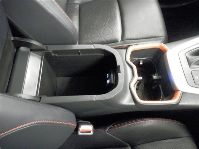 RAV4 ハイブリッドアドベンチャー LEDヘッドライト TV エアバッグ ABS 衝突軽減システム クルーズコントロール アルミホイール 横滑り防止 ワンオ-ナ- キーレス 盗難防止装置 スマートキー Pシート 4WD オートエアコン(24枚目)