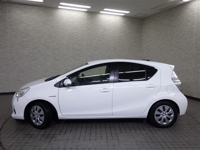 アクア Ｓ　スマートキープッシュスタート　キーレスエントリ　イモビ　ナビ＆ＴＶ　ワンオーナー車　オートエアコン　デュアルエアバック　ＥＳＣ　Ｂカメラ　パワーウィンドウ　ＥＴＣ　ＳＲＳ　ワンセグＴＶ　ＡＢＳ（4枚目）