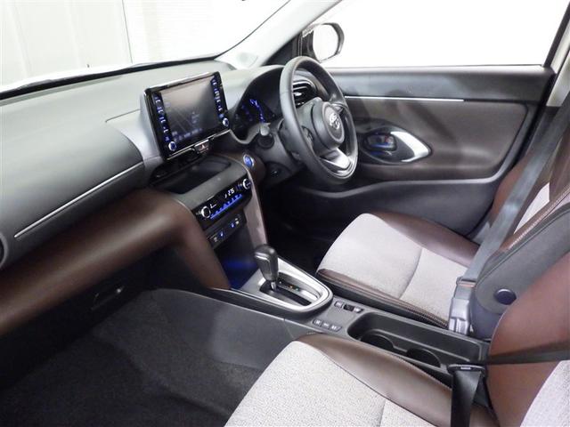 ヤリスクロス ハイブリッドＺ　インテリジェントキー　アルミホイル　ＬＥＤライト　１オ－ナ－　リアカメラ　ナビ　クルーズコントロール　横滑り防止システム　メモリーナビゲーション　電動シ－ト　パワステ　オートエアコン　キーフリー（28枚目）