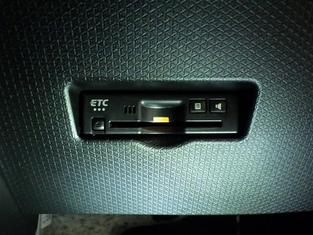 タント カスタムＲＳ　両側パワスライドドア　ＩＳＴＯＰ　地デジフルセグ　ＥＴＣ付き　クルーズコントロール　メモリーナビゲーション　ナビＴＶ　ＡＡＣ　ＬＥＤライト　ＤＶＤ　サイドエアバッグ　キーフリー　セキュリティ　ＰＷ（11枚目）