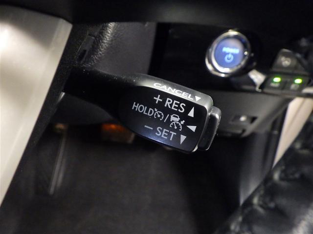 プリウス Ａ　衝突軽減ブレーキシステム　Ｂモニタ　ＬＥＤヘッド　クルーズコントロール　セキュリティー　スマートキー　パワーステアリング　ＥＴＣ　アルミホイル　オートエアコン　ＳＲＳ　ＡＢＳ　パワーウィンドウ　ＶＳＣ（14枚目）